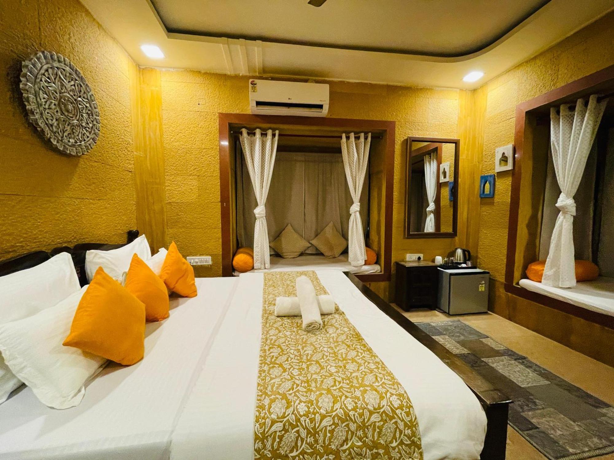 Hotel Meerana Jaisalmer Exterior photo