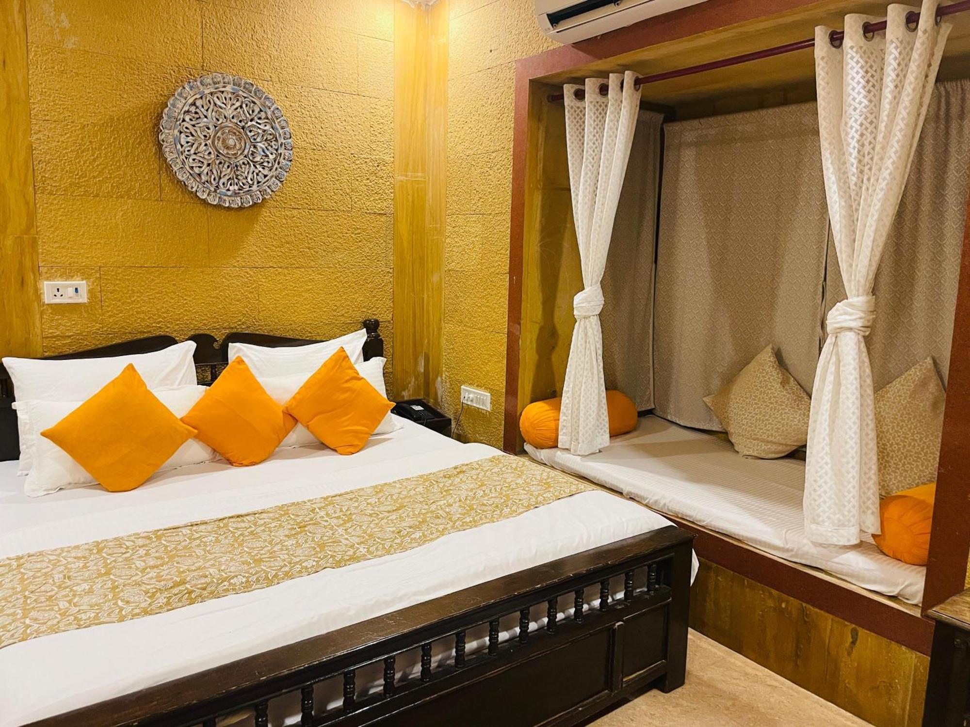 Hotel Meerana Jaisalmer Exterior photo